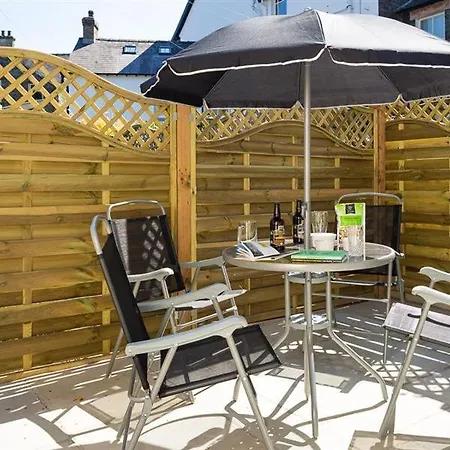 Little Leveret Nyaraló *